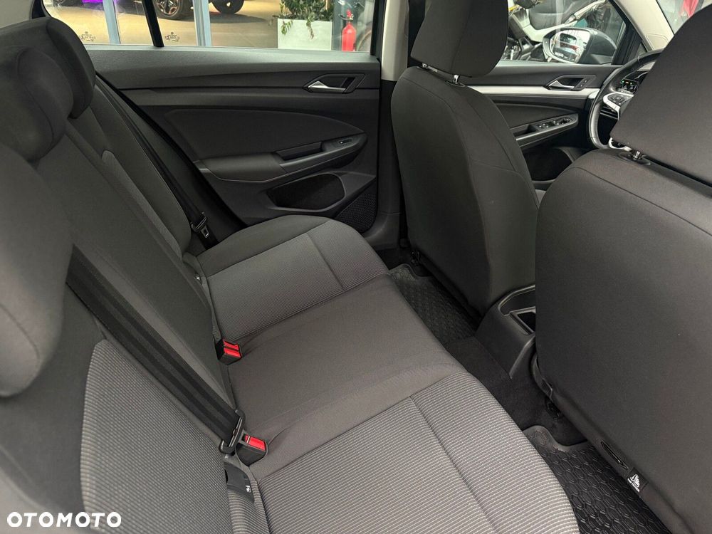 Volkswagen Golf - 17