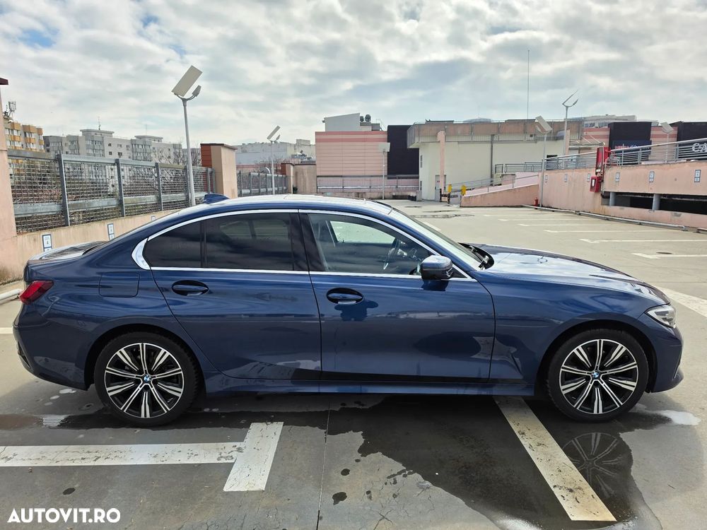 BMW Seria 3 320d xDrive AT MHEV - 6