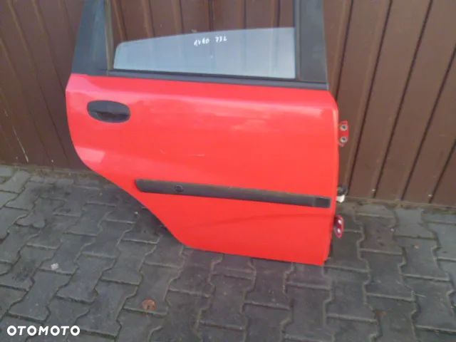 DRZWI PRAWY TYŁ PRAWE TYLNE CHEVROLET AVEO I T200 HB KOMPLETNE 03-08 - 11
