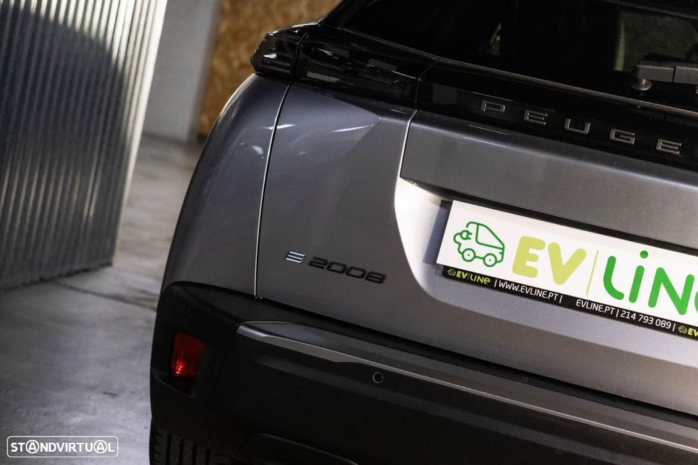 Peugeot e-2008 54 kWh Allure - 13