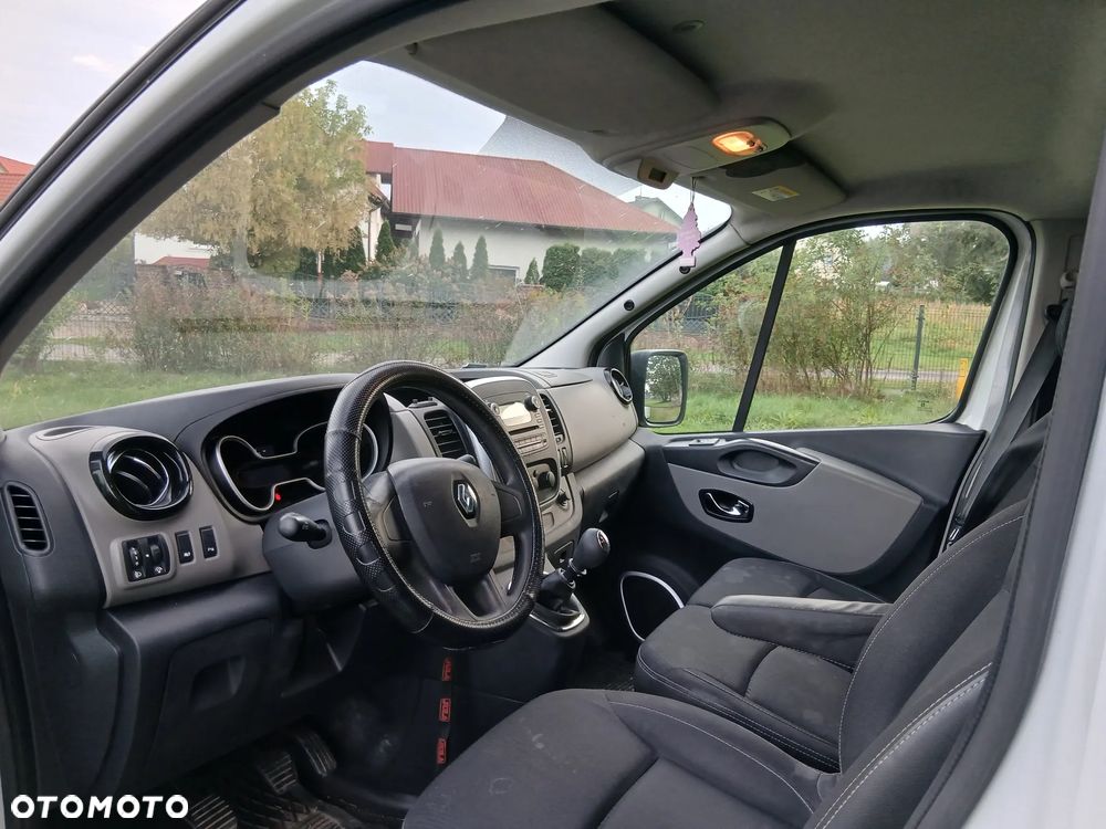 Renault TRAFIC - 5