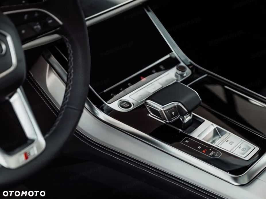 Audi Q7 - 10