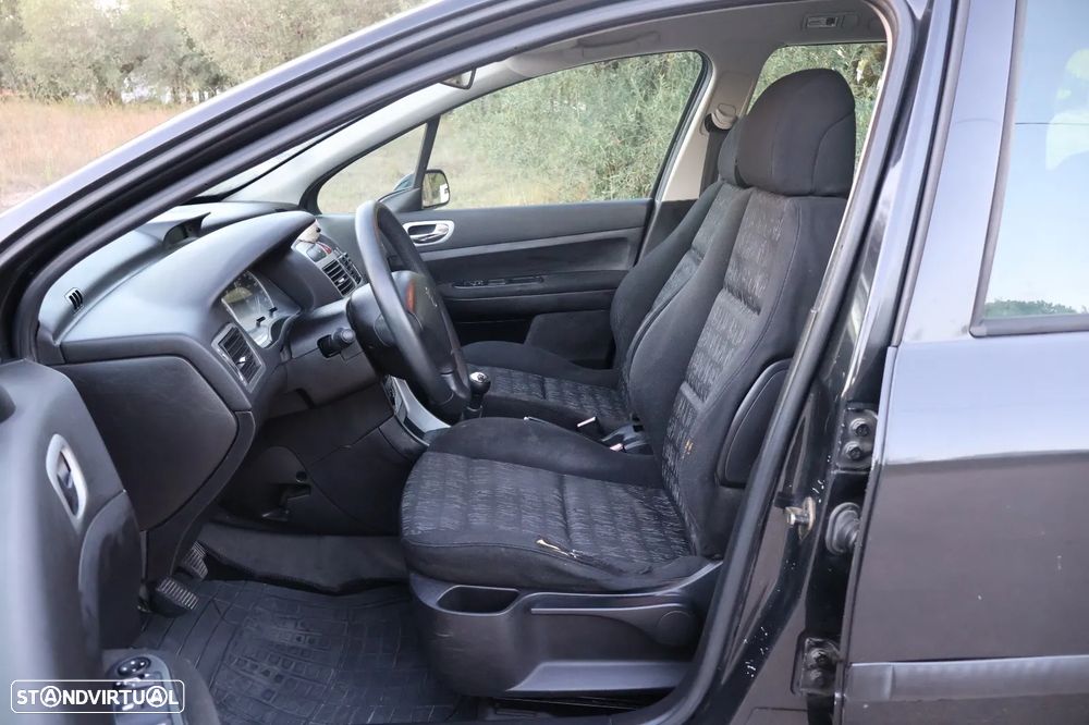 Peugeot 307 Break - 11