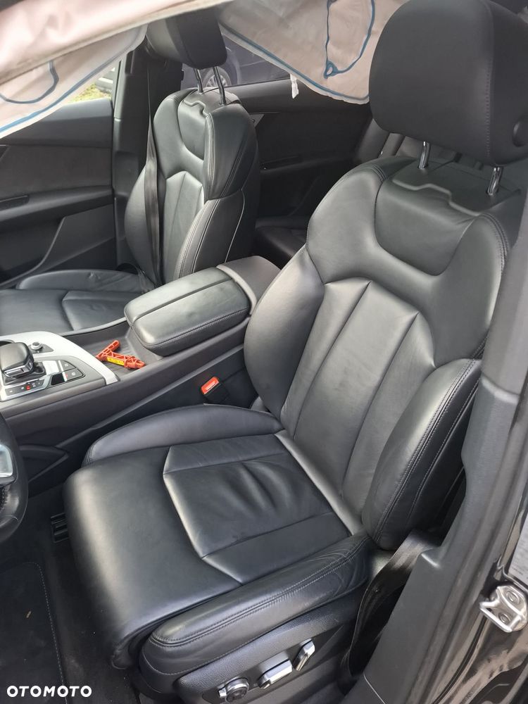 Audi Q7 50 TDI quattro tiptronic S line - 28