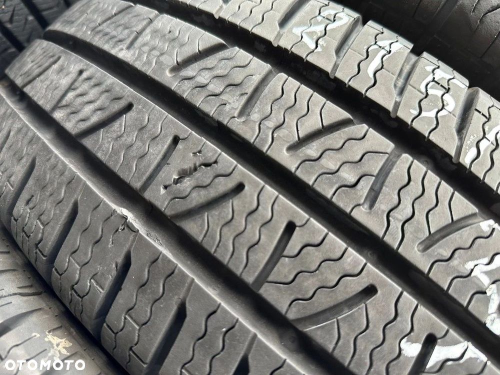 215/70r15C Pirelli Carierr Winter_7mm_2szt_(354) - 3