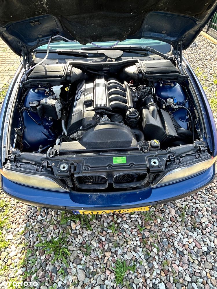 BMW Seria 5 - 8