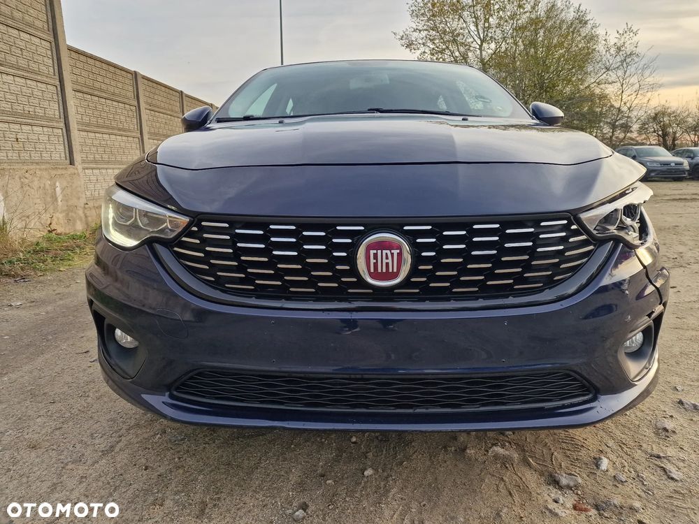 Fiat Tipo 1.6 MultiJet 16v Lounge - 20
