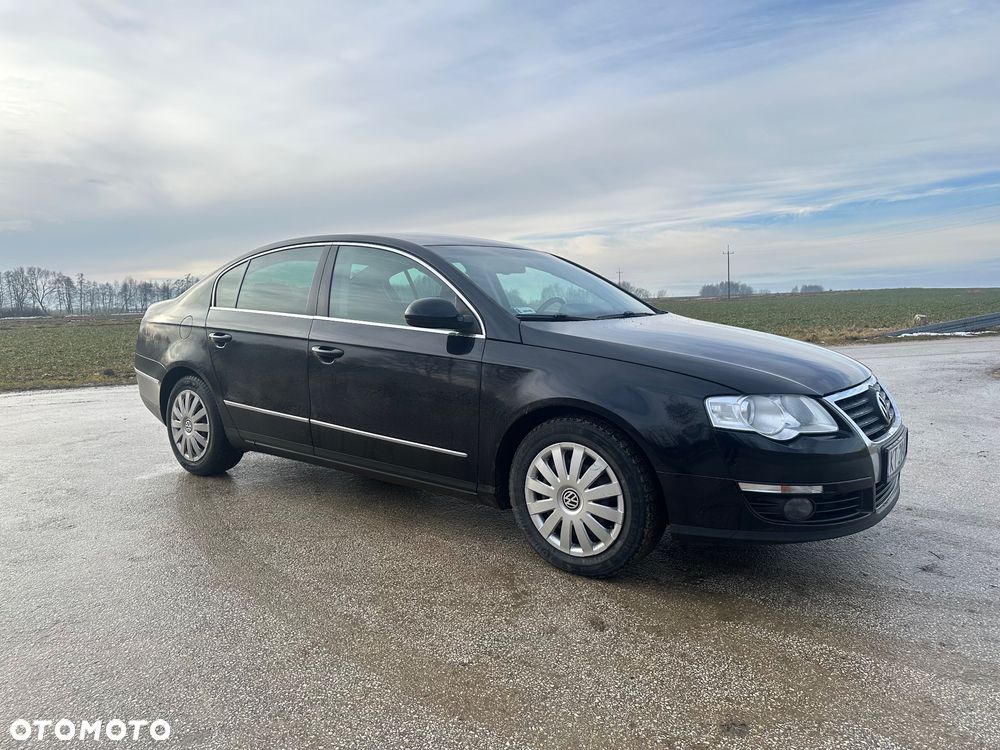Volkswagen Passat 2.0 TDI Highline - 4