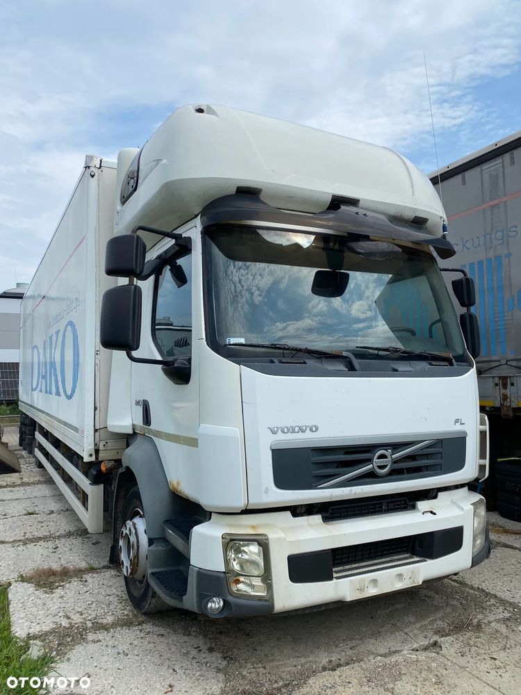 Volvo FL - 5