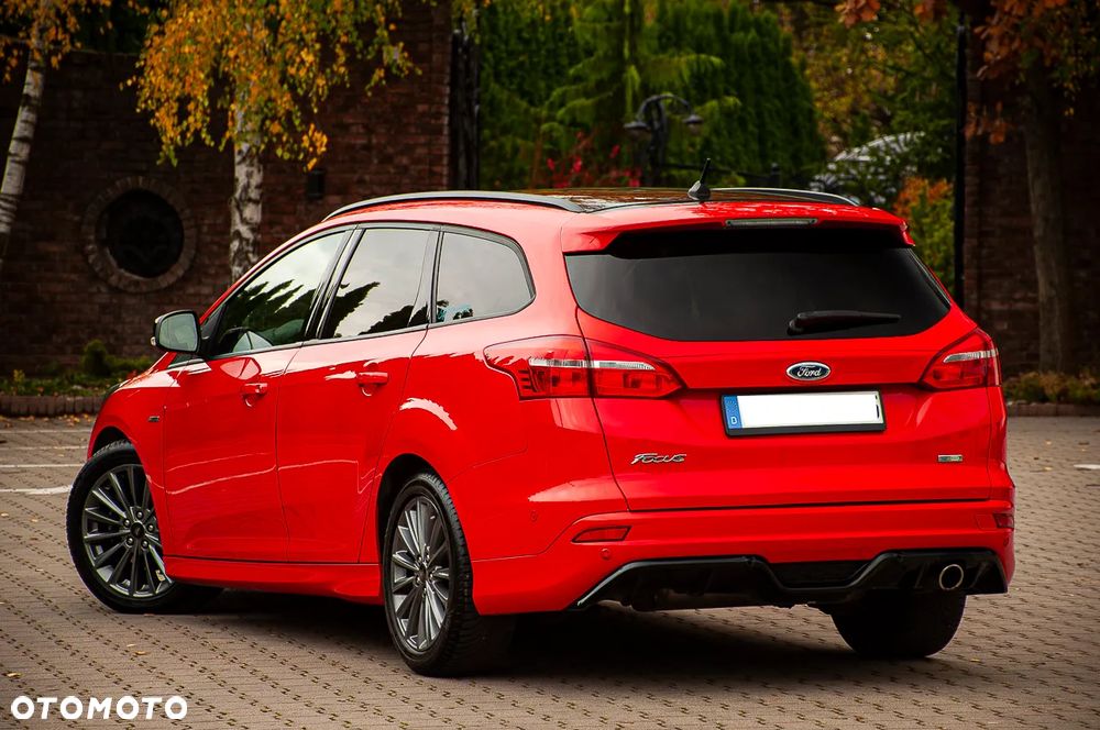 Ford Focus 1.5 EcoBoost Start-Stopp-System ST-LINE - 13