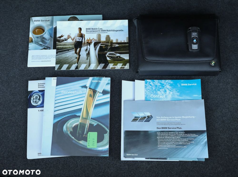 BMW Seria 6 650 i - 32