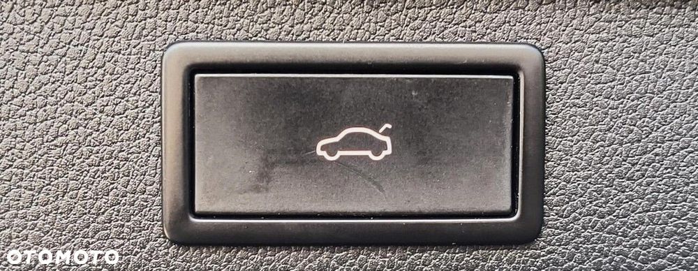 Skoda Superb 2.0 TDI SCR Ambition DSG - 28