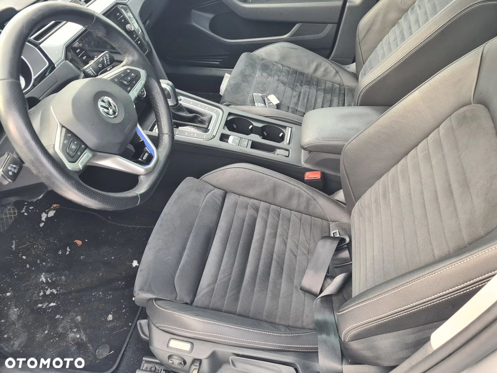 Volkswagen Passat 1.4 TSI DSG GTE - 9