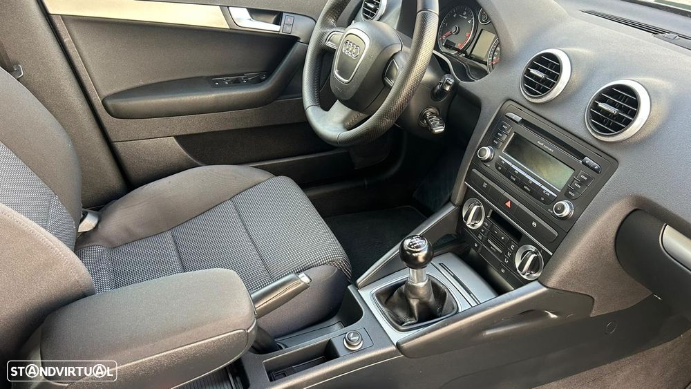Audi A3 Sportback 2.0 TDi Sport - 11