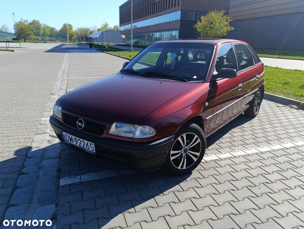 Opel Astra 1.4 World Cup - 1