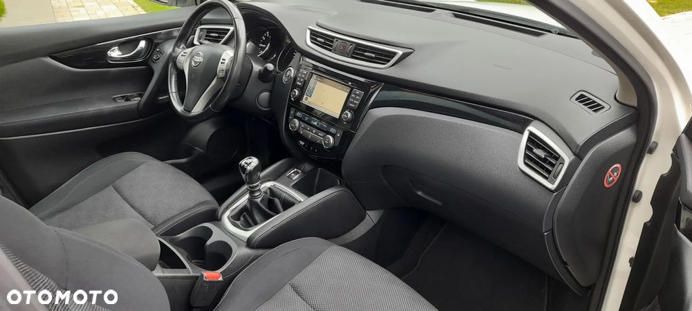 Nissan Qashqai 1.2 DIG-T N-Tec - 12