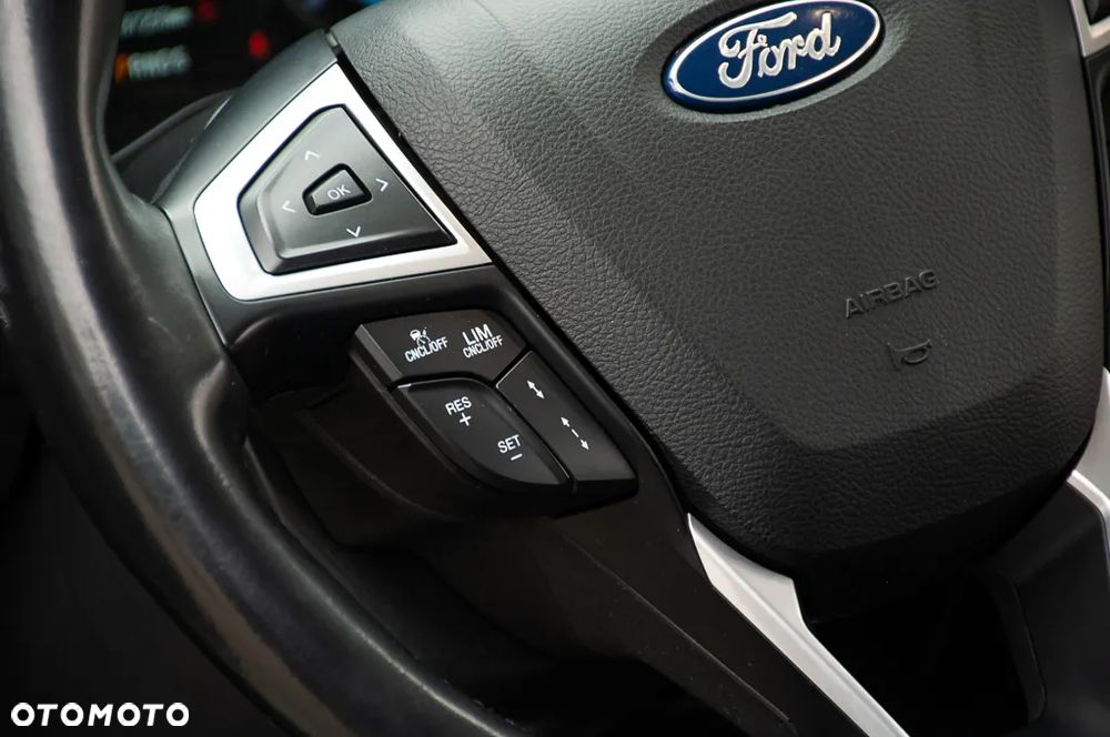 Ford S-Max 2.0 EcoBlue Titanium - 21