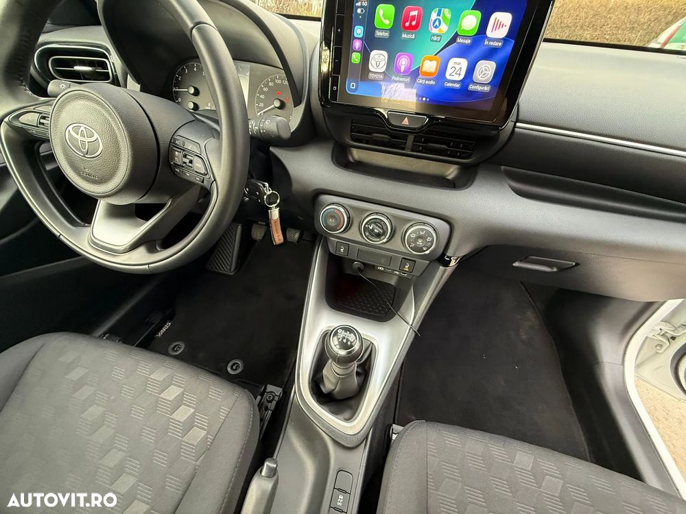 Toyota Yaris 1.5 MT Dynamic - 22