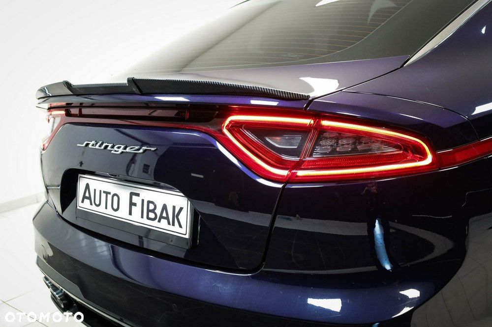 Kia Stinger - 17