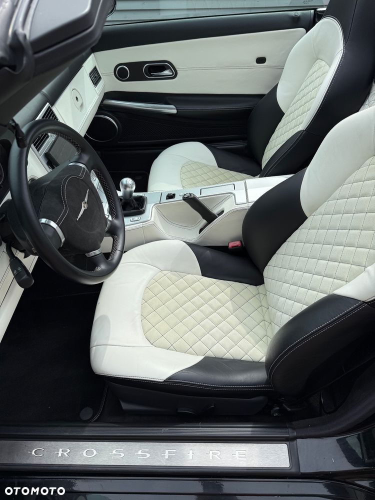 Chrysler Crossfire Black Line - 21
