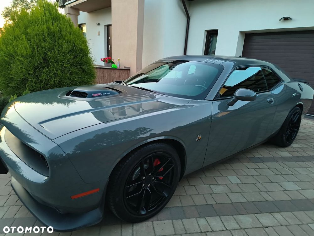 Dodge Challenger 6.4 Scat Pack - 15