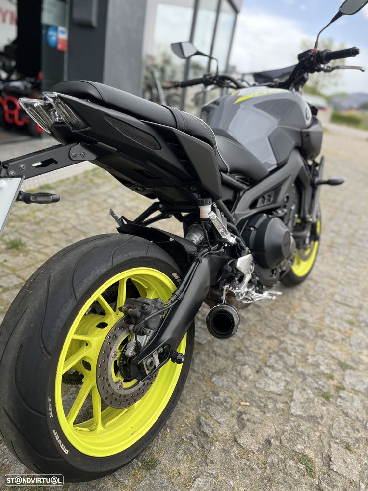 Yamaha MT-09 - 9