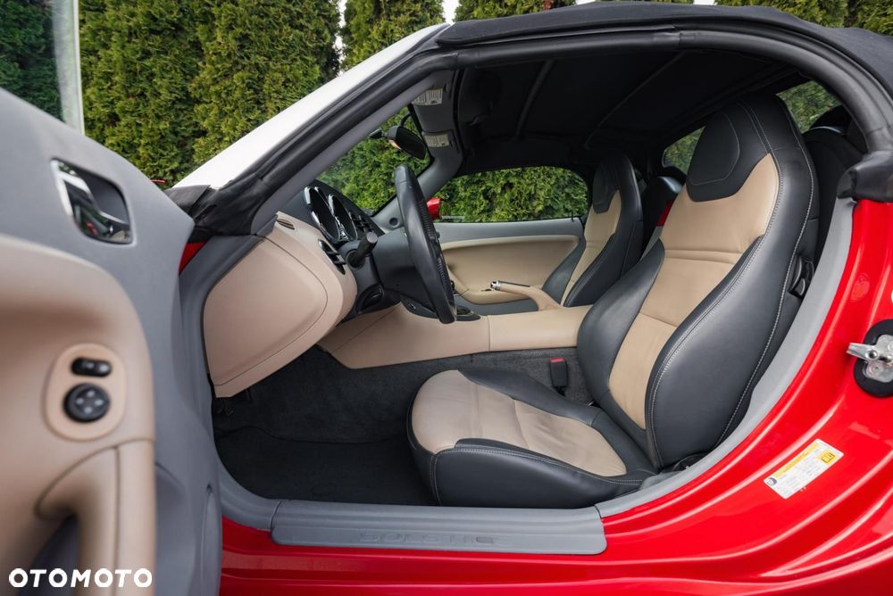 Pontiac Solstice - 14