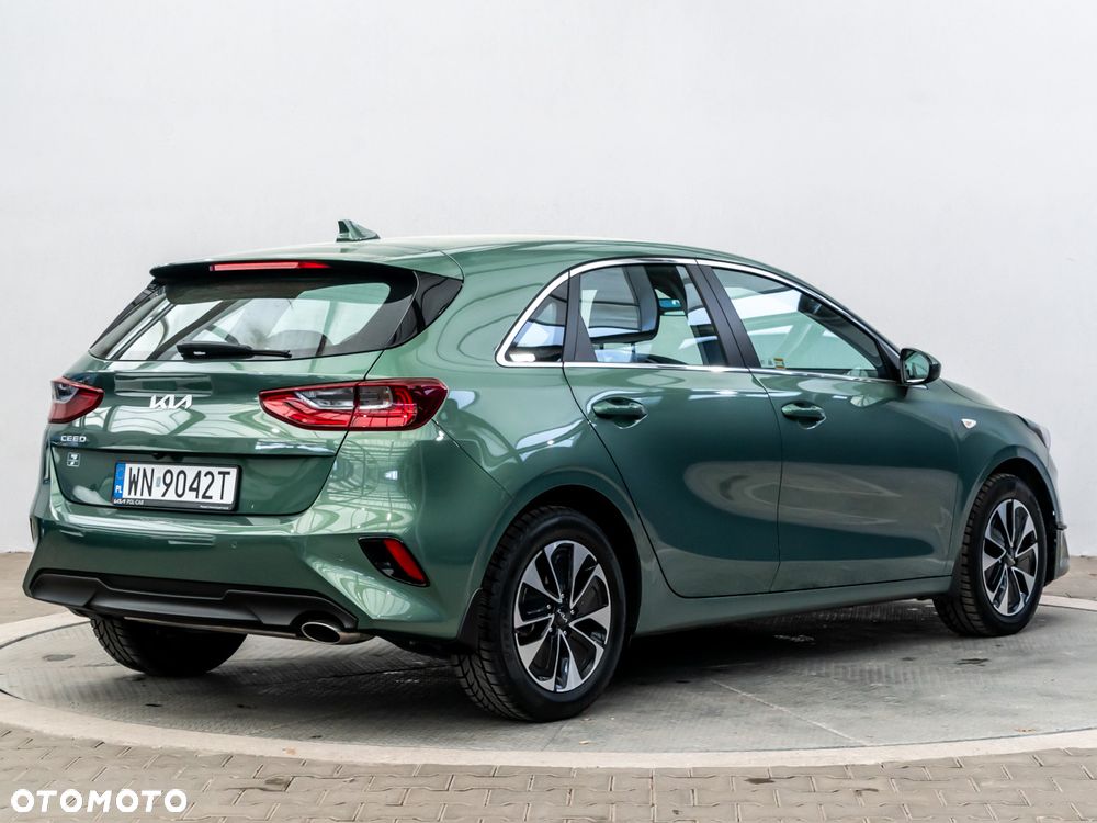 Kia Ceed 1.5 T-GDI M - 3