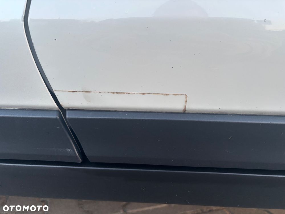 Nissan X-Trail 1.6 DCi Tekna 4WD 7os - 12