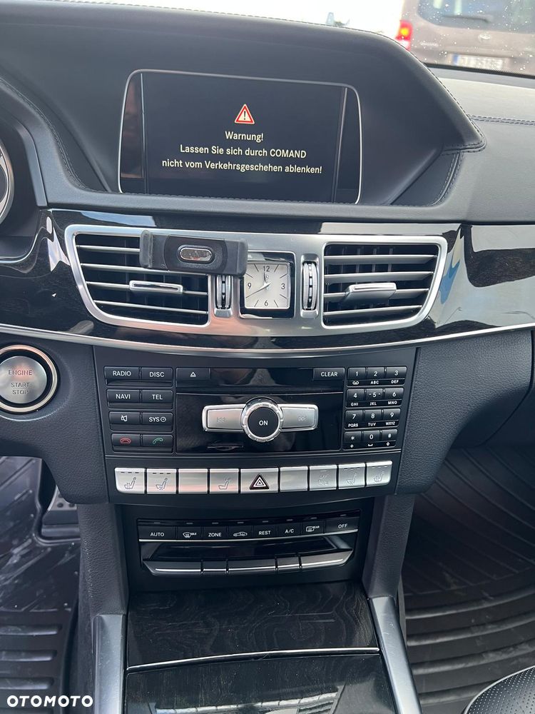 Mercedes-Benz Klasa E 300 BlueTec Hybrid - 12