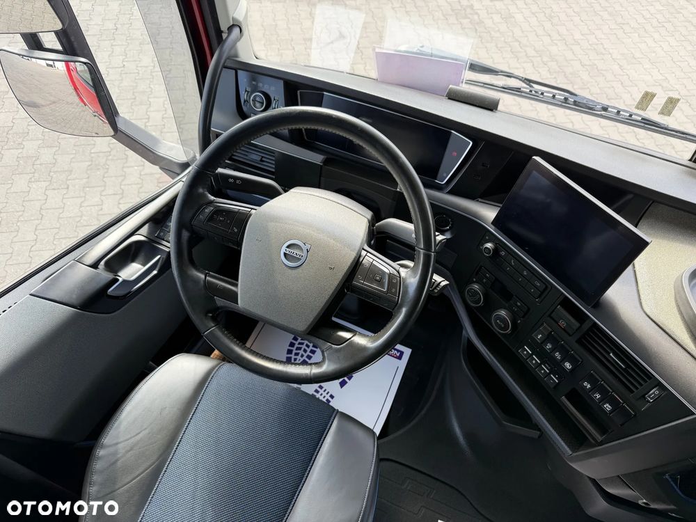 Volvo FH 420 / PRZESTRZENNY 60M3 / 7,75 M / SALON PL - 8