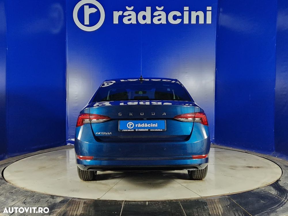 Skoda Octavia - 8