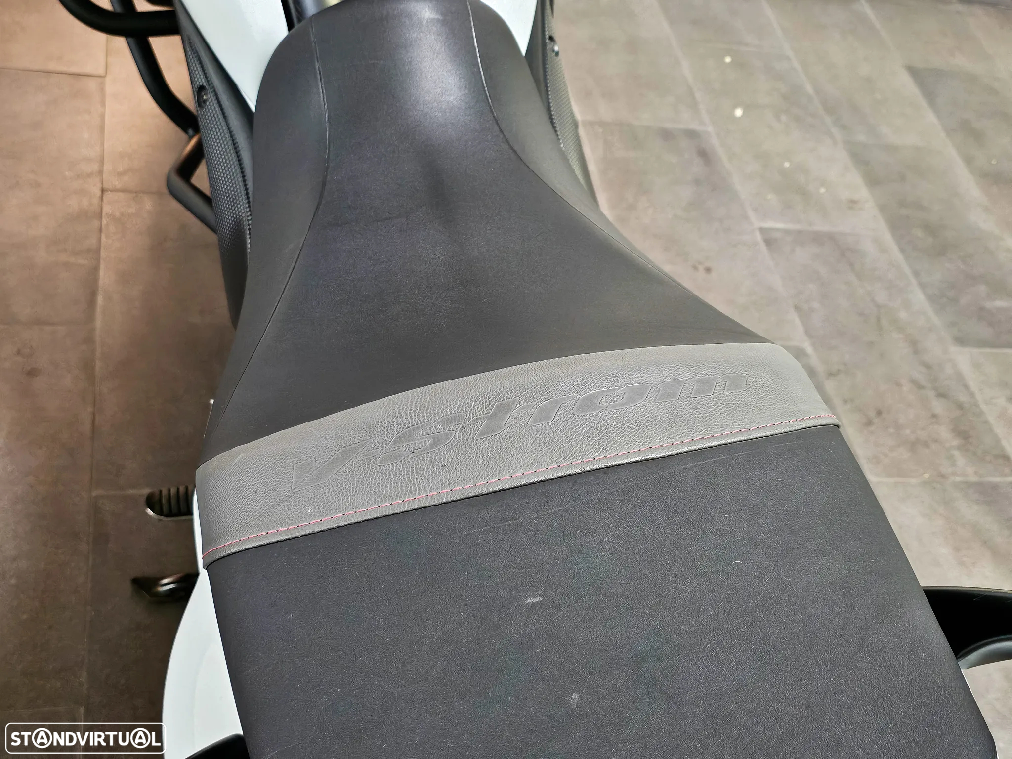 Suzuki DL V-Strom 650 - 19