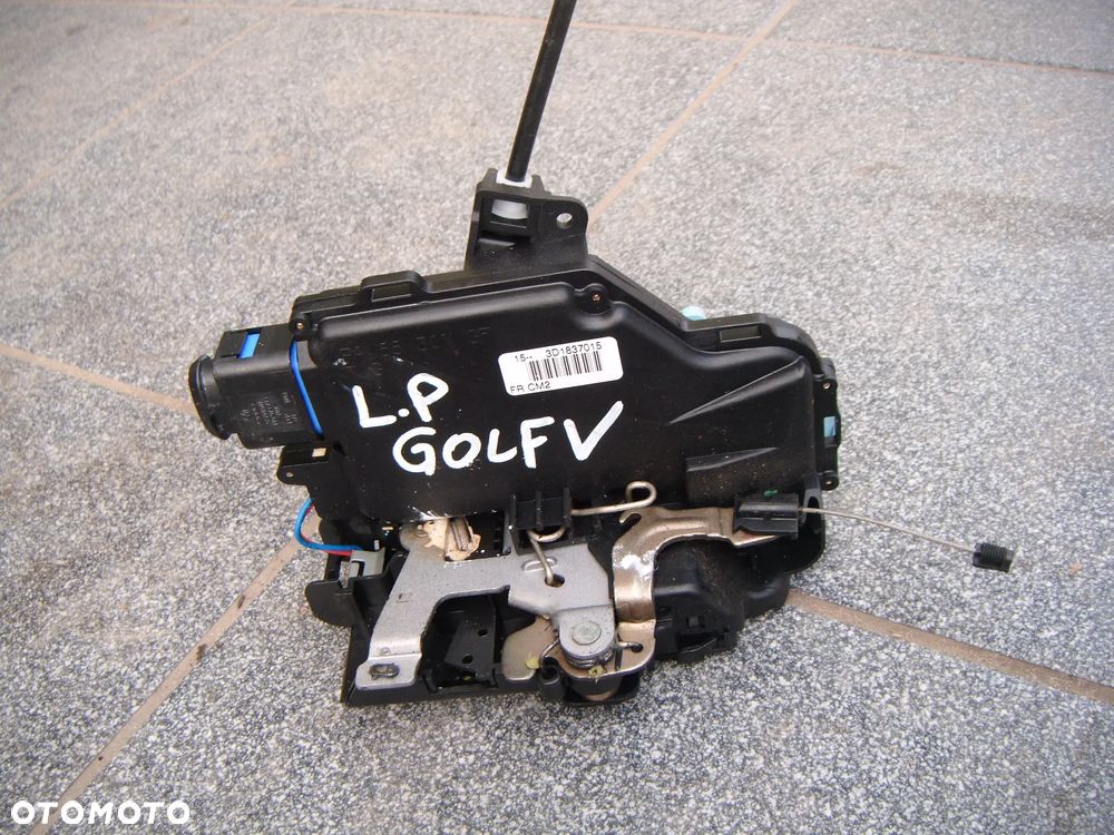 vw golf V   zamek drzwi lewy przód