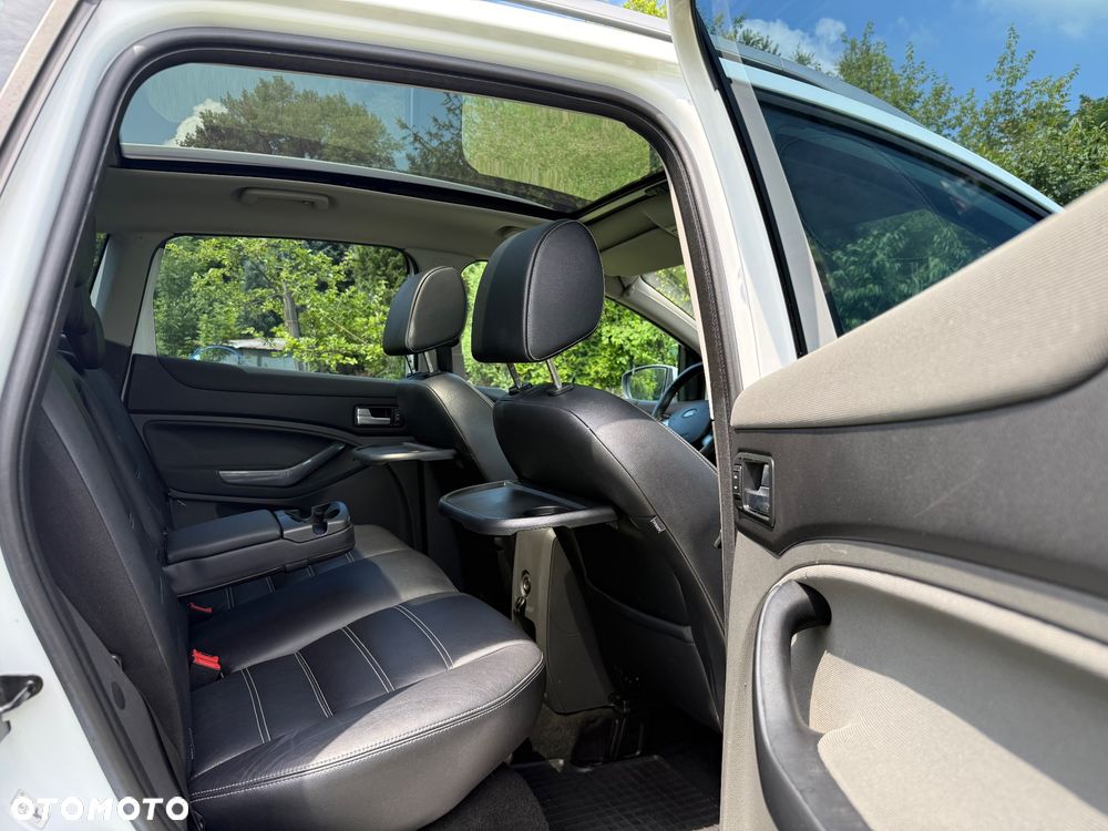 Ford Kuga 2.0 TDCi 4x4 Titanium - 13