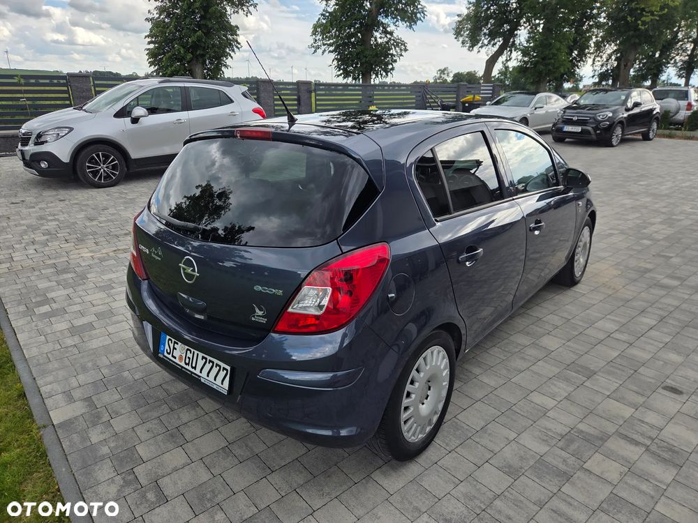 Opel Corsa 1.4 16V Innovation - 9
