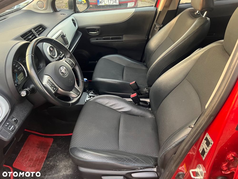 Toyota Yaris - 8