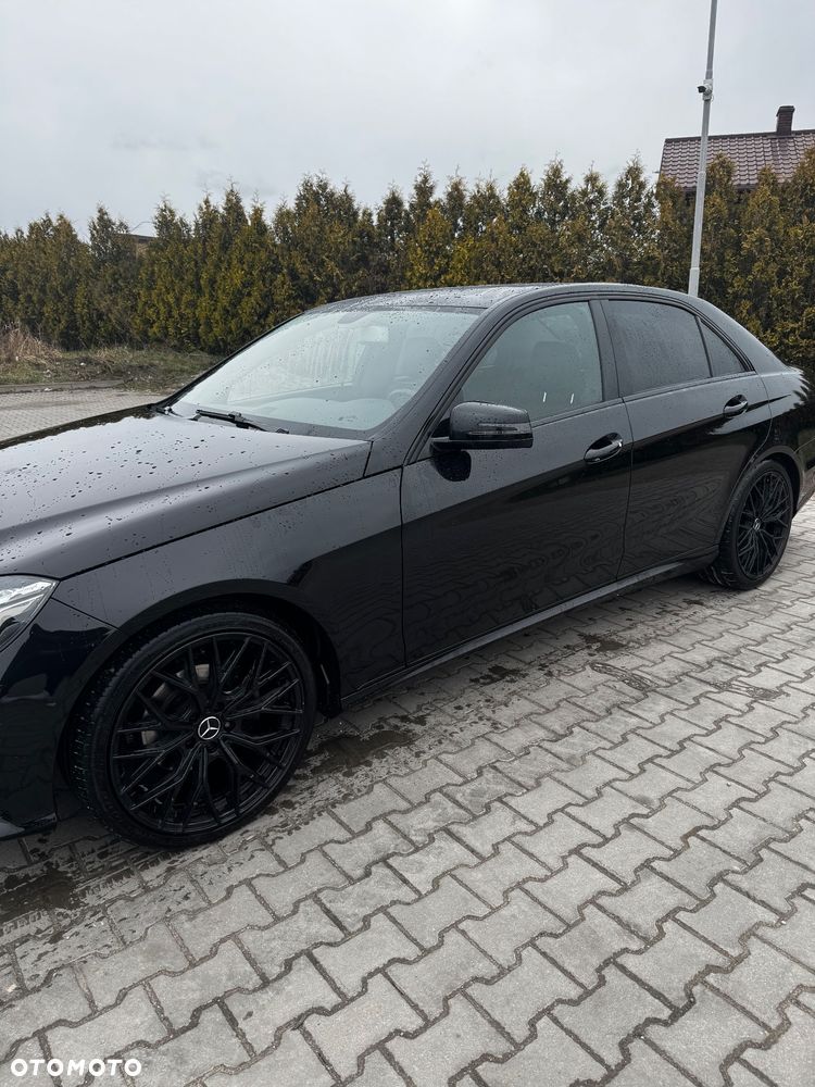 Mercedes-Benz Klasa E - 12