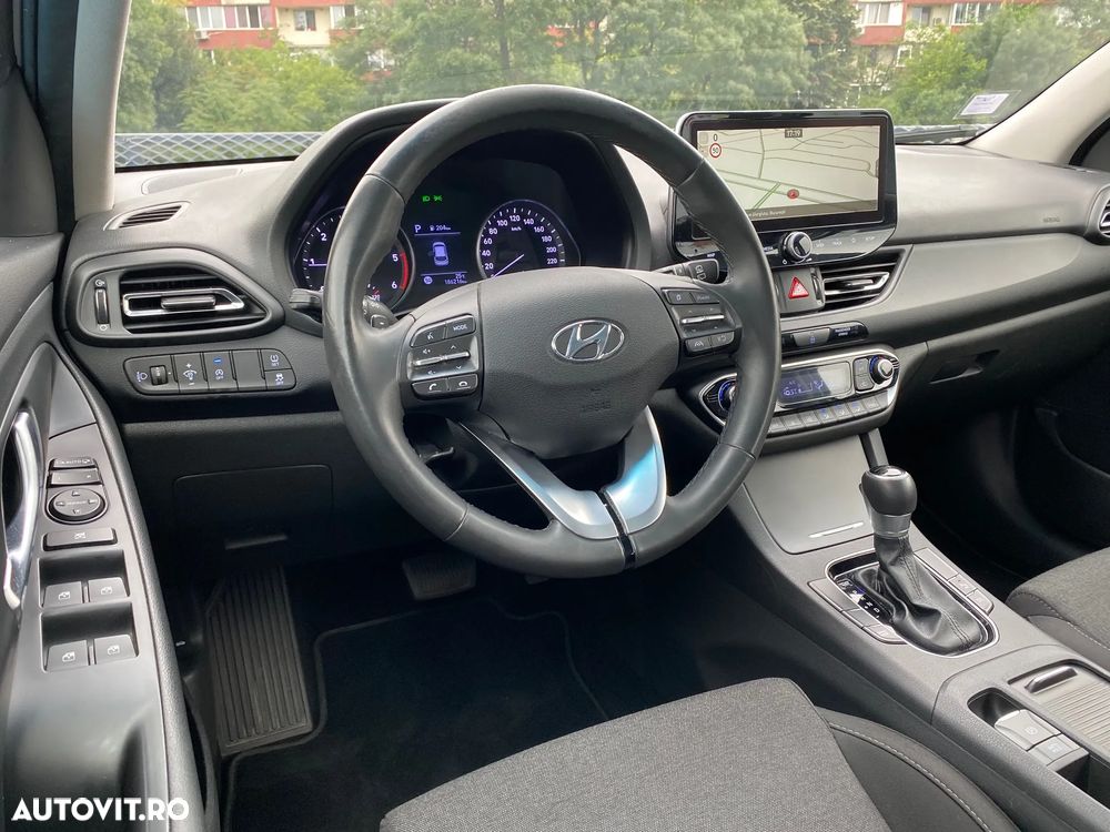 Hyundai i30 1.6 CRDI DCT Select - 22
