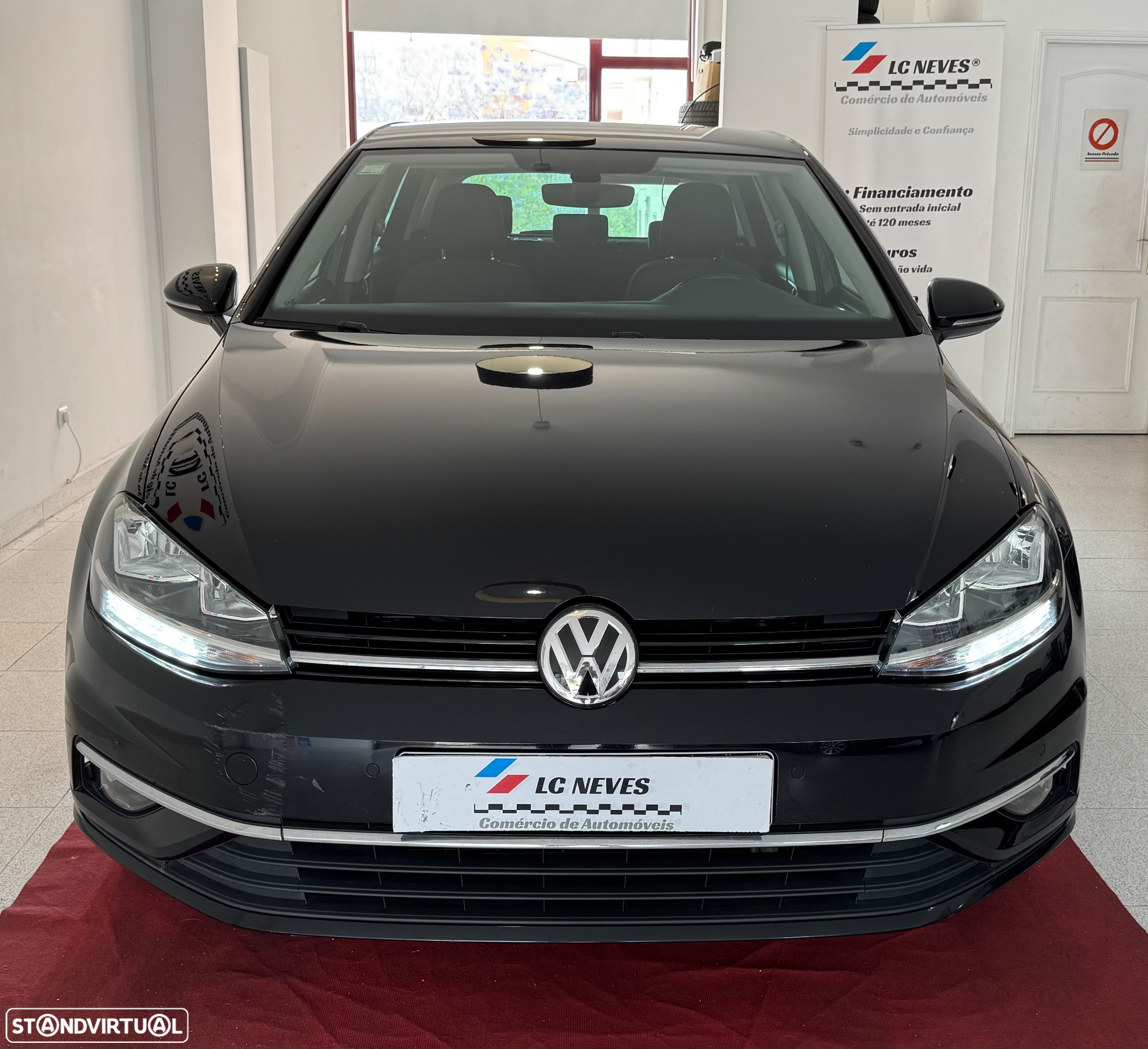 VW Golf 1.6 TDI Confortline - 2
