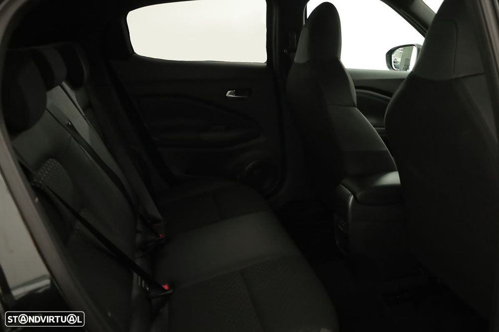 Nissan Juke 1.0 DIG-T N-Connecta DCT - 38