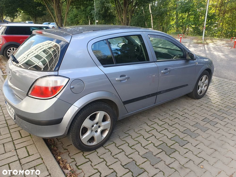 Opel Astra 1.4 - 3