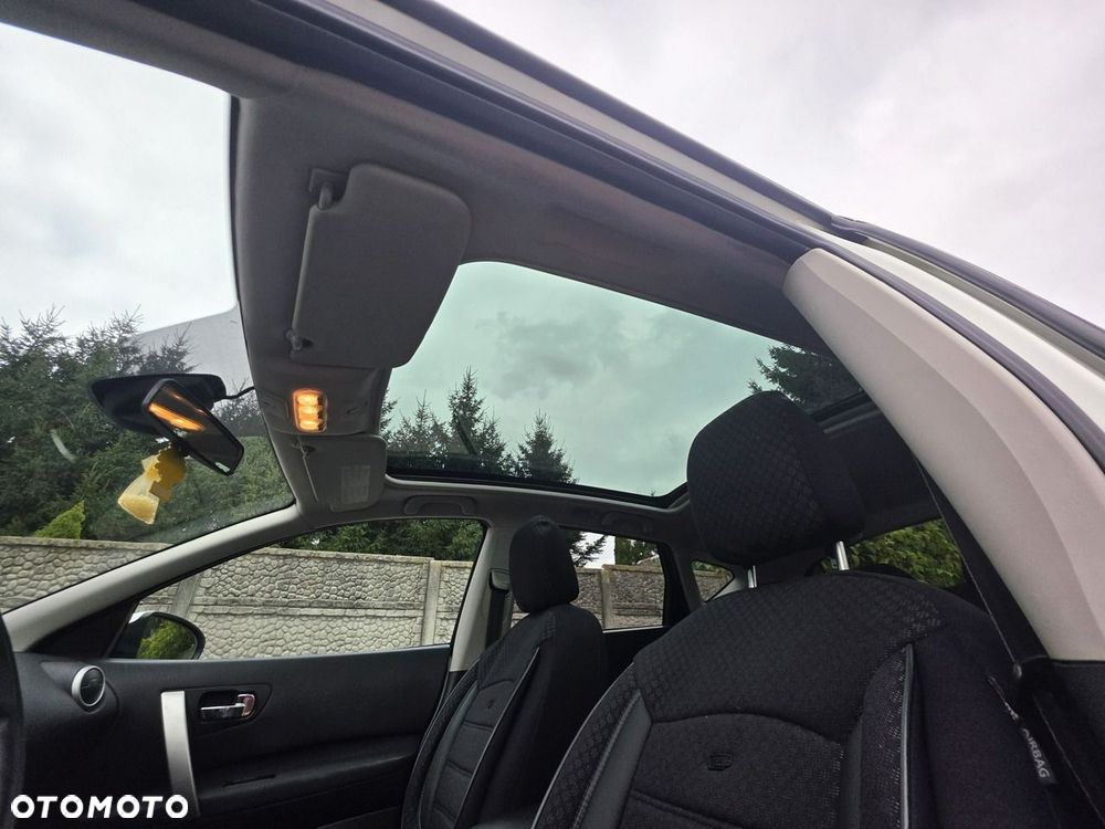 Nissan Qashqai - 23