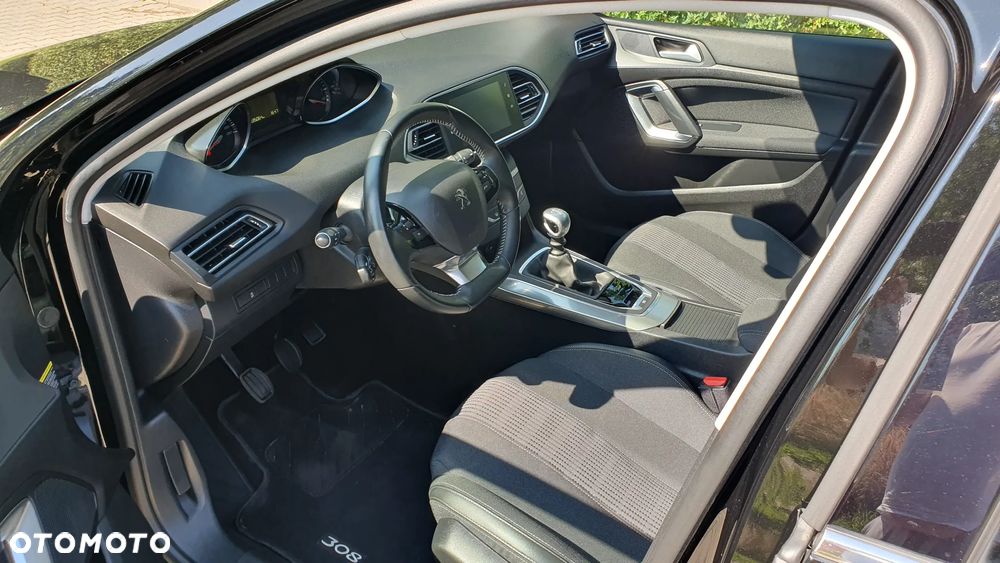 Peugeot 308 1.5 BlueHDi Allure Pack S&S - 13