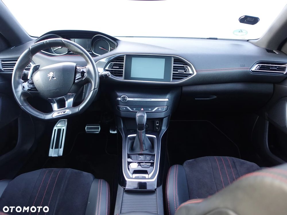 Peugeot 308 - 6
