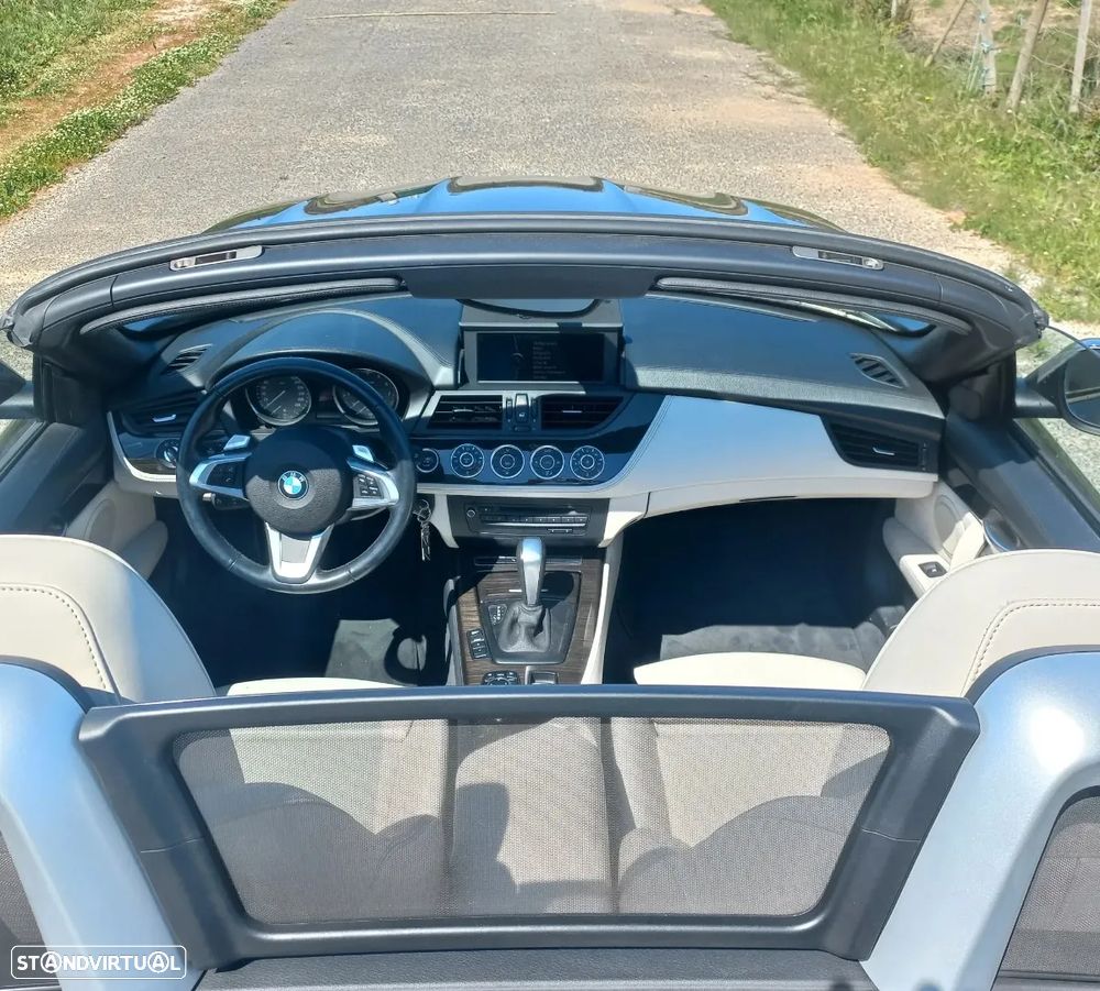 BMW Z4 23 i Auto - 3
