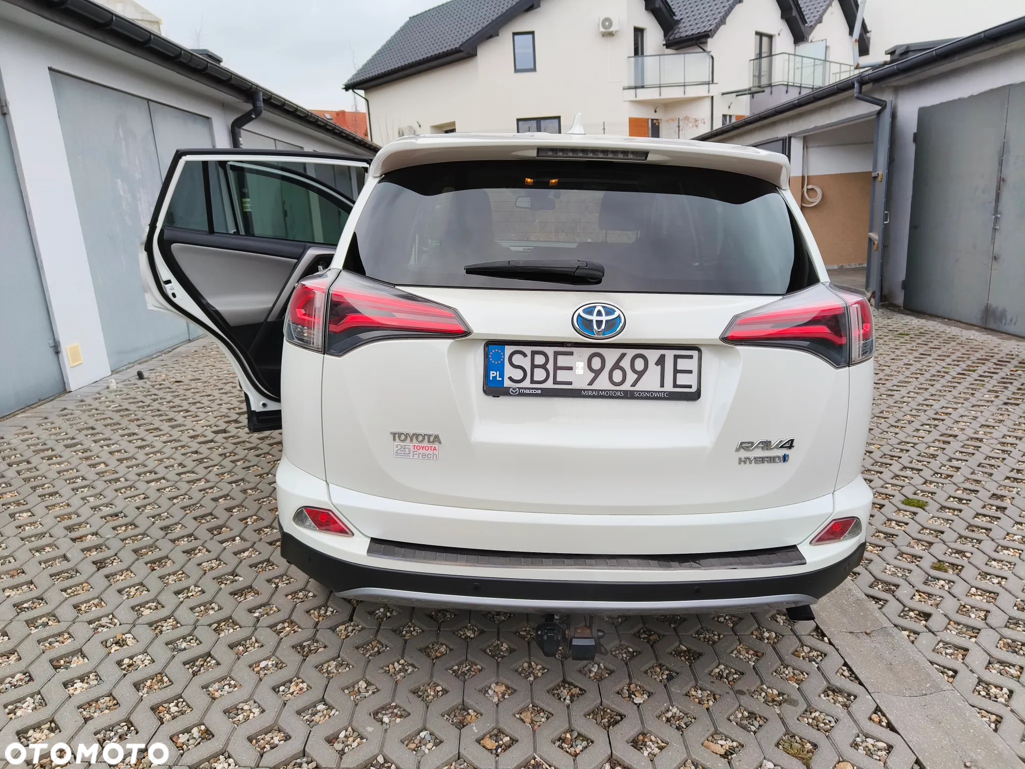 Toyota RAV4 - 26