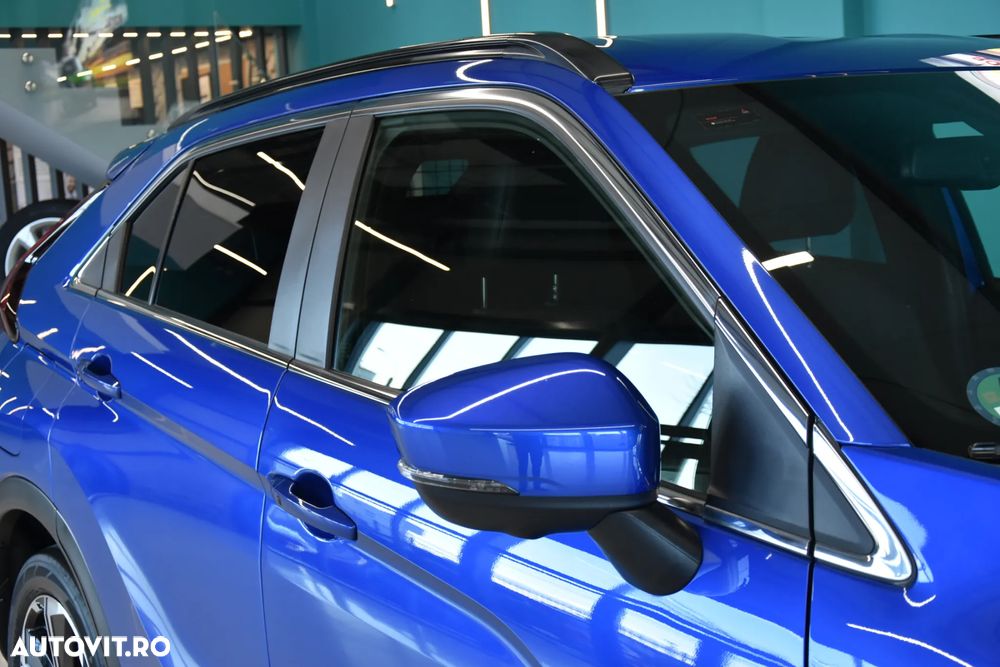 Mitsubishi Eclipse-Cross Plug-In Hybrid 4WD Top - 20