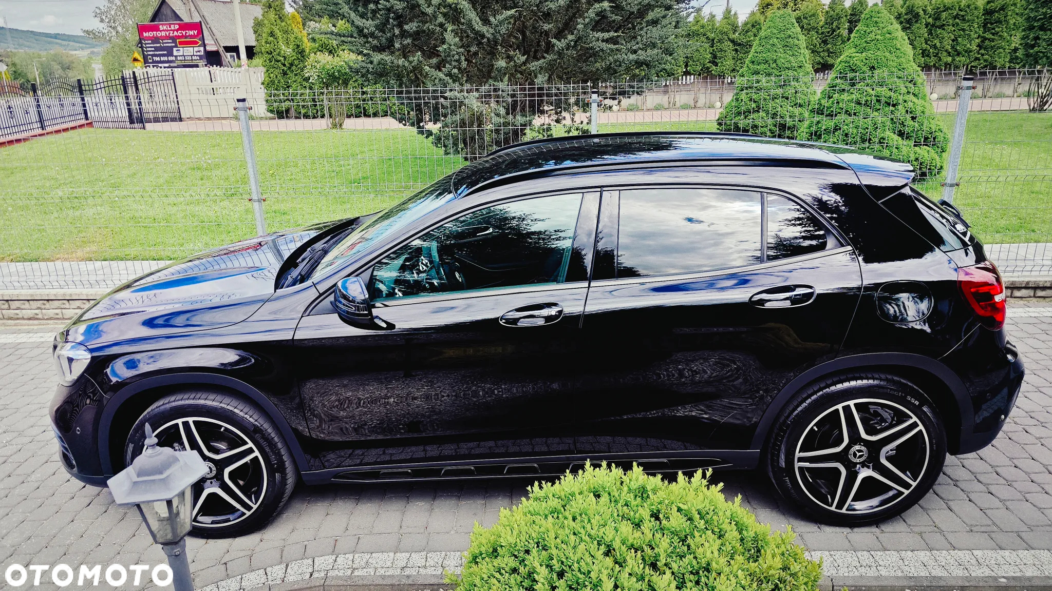 Mercedes-Benz GLA 220 4-Matic Urban - 36