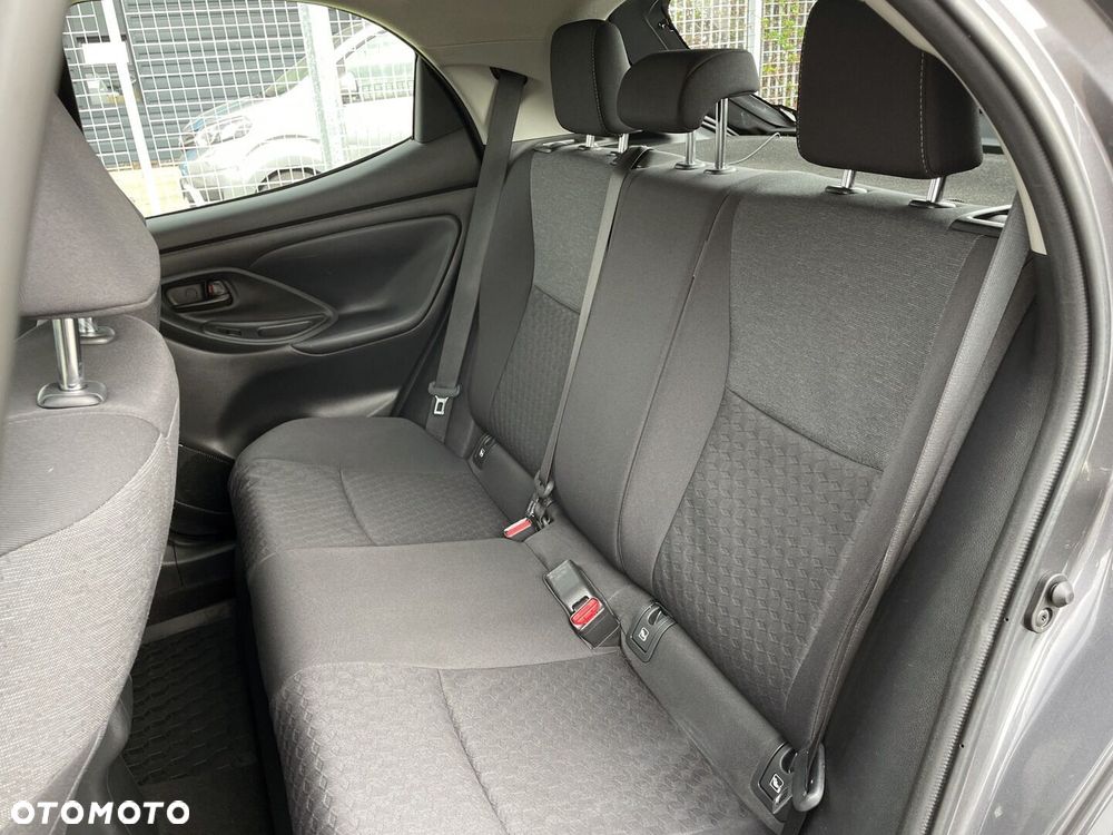Toyota Yaris Hybrid 1.5 Comfort - 12